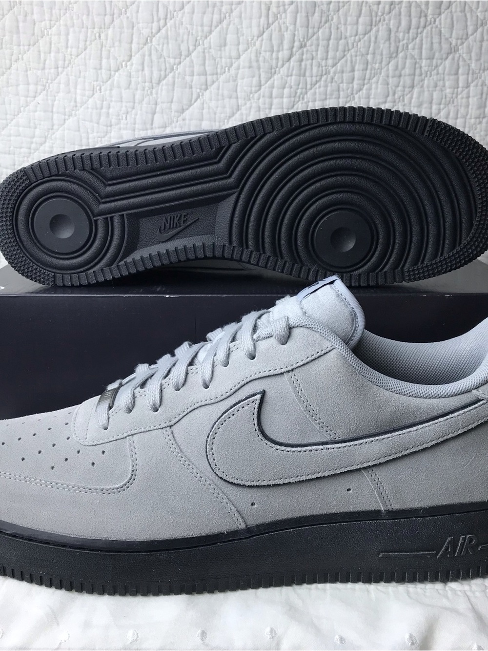 Nike Air Force 1 ‘07 LV8 Shoes Men’s SZ 15 Smoke Grey Suede Black HQ1966-001 - Picture 4 of 13